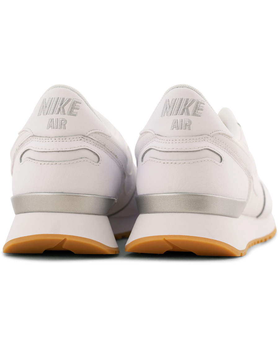Hombres | Nike Air Vortex Running Sneaker White | Nike | Air Vortex Running Sneaker White