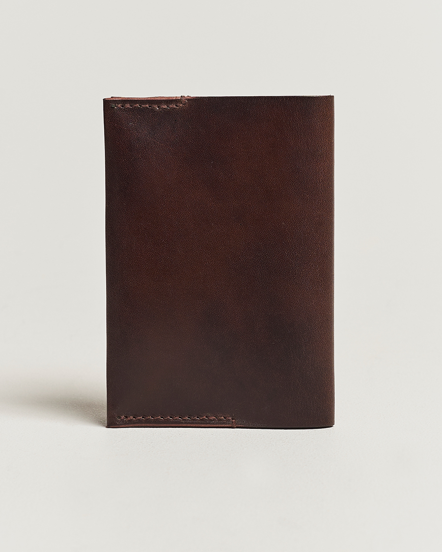 Hombres | Billeteras | Tärnsjö Garveri | Passport Cover Dark Brown