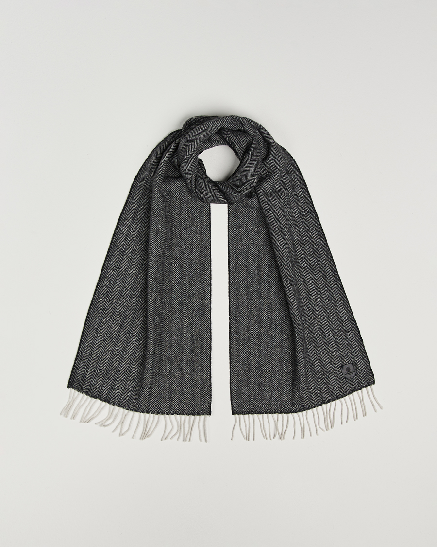 Hombres | Amanda Christensen Wool Herringbone Scarf Black | Amanda Christensen | Wool Herringbone Scarf Black