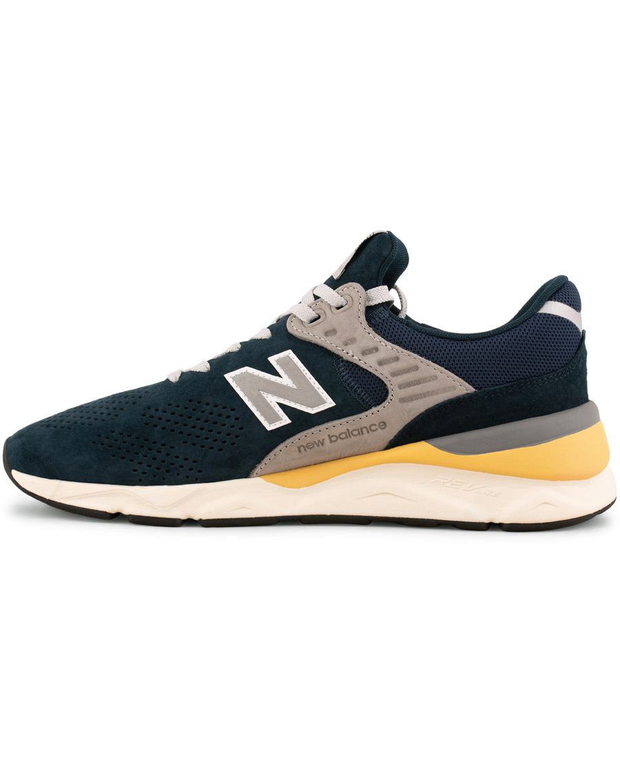 Hombres | New Balance X90 Running Sneaker Navy Suede | New Balance | X90 Running Sneaker Navy Suede