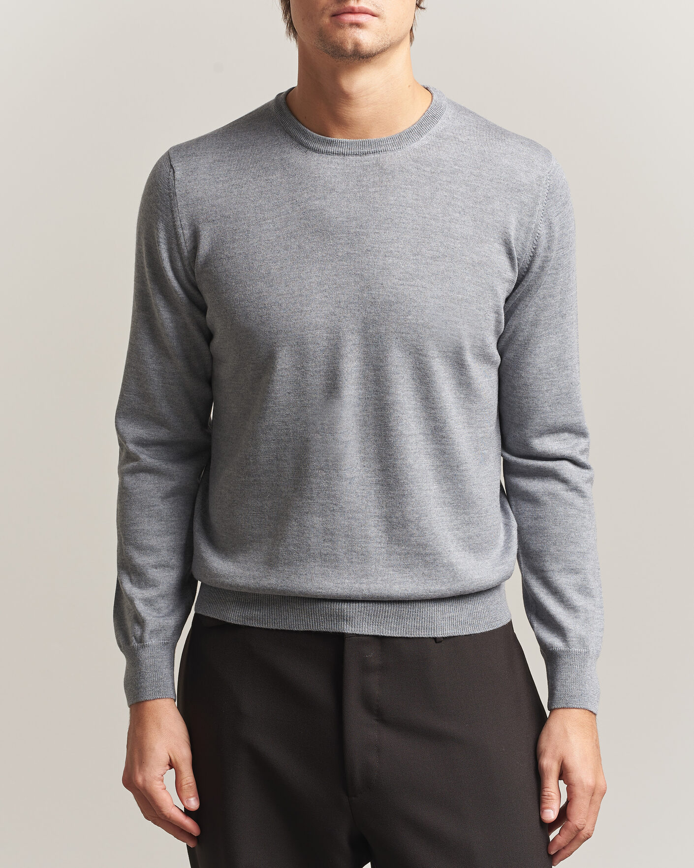 Hombres | Jerséis y prendas de punto | Gran Sasso | Merino Fashion Fit Crew Neck Pullover Light Grey