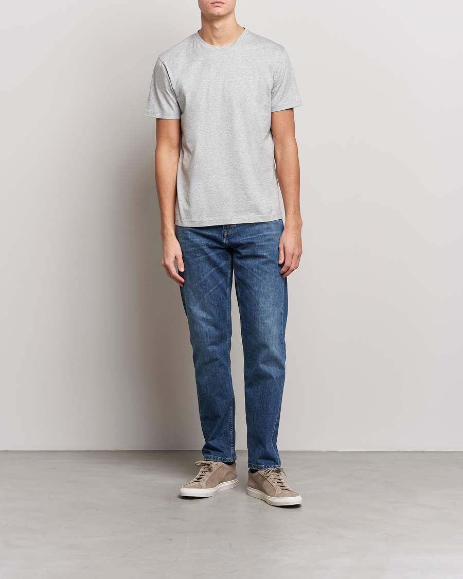 Hombres | Camisetas | Sunspel | Riviera Midweight T-Shirt Grey Melange