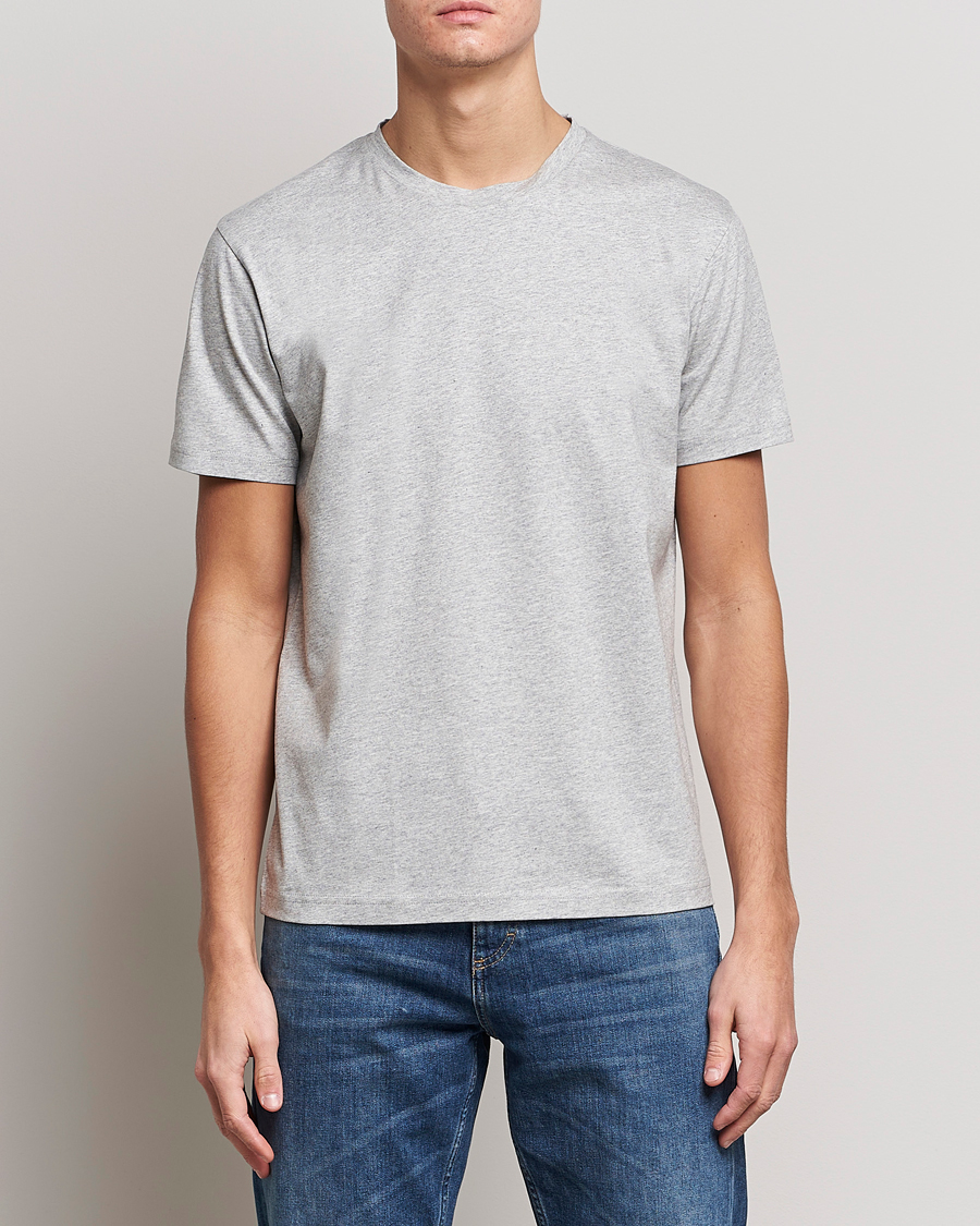 Hombres | Camisetas | Sunspel | Riviera Midweight T-Shirt Grey Melange