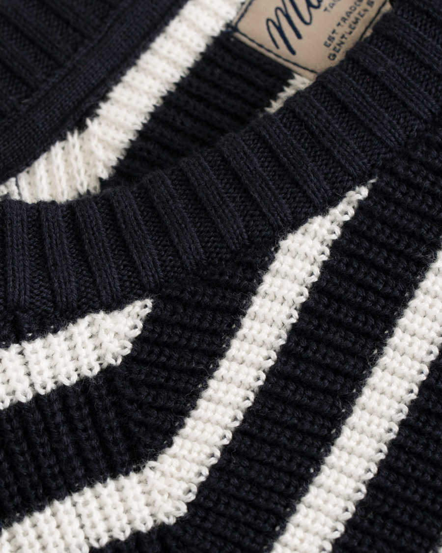 Hombres | Jerséis y prendas de punto | Morris | Calton Stripe O-Neck White/Navy