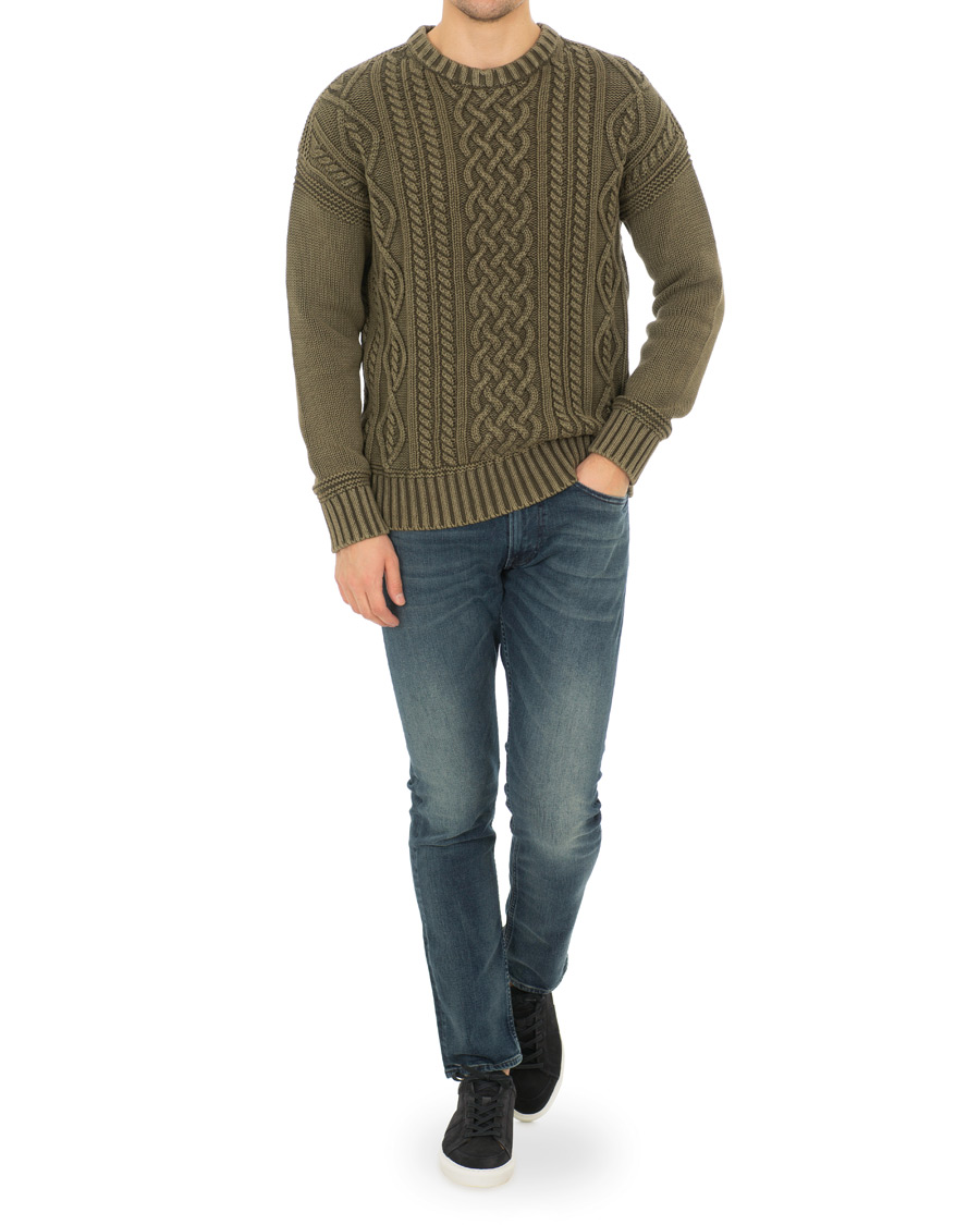 Hombres | Jerséis y prendas de punto | Morris | Cleve Cable O-Neck Washed Olive