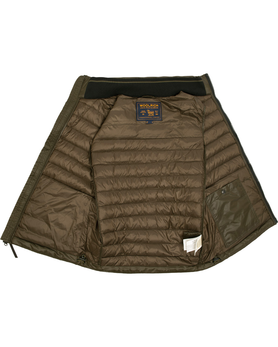 Hombres | Abrigos y chaquetas | Woolrich | Bering Lightweight Down Vest Green