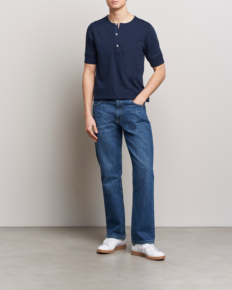 Hombres | Jerséis y prendas de punto | Merz b. Schwanen | Short Sleeve Organic Cotton Henley Ink Blue