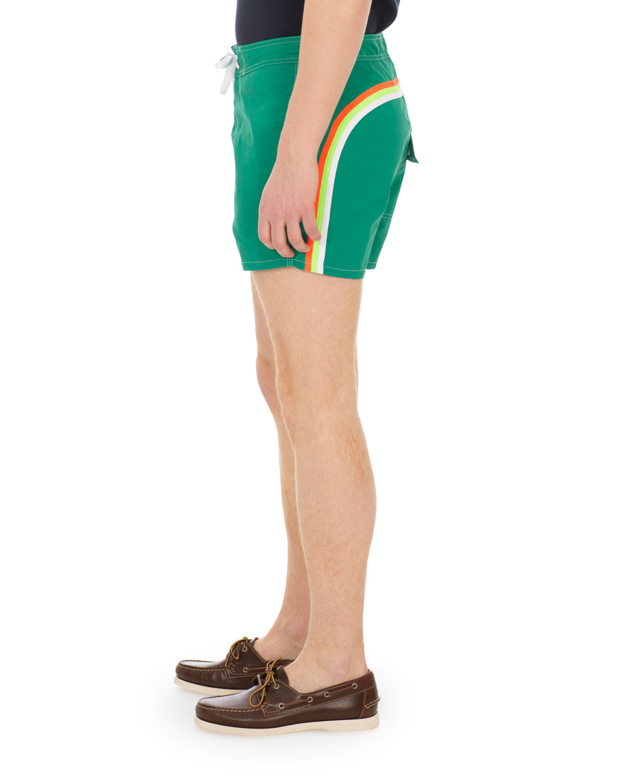 Hombres | Bañadores | Sundek | Rainbow Mid Length Swim Shorts  Emerald Green