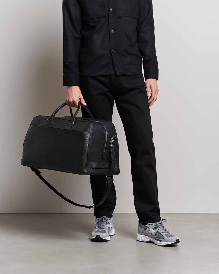 Hombres | Business & Beyond | Tiger of Sweden | Brome Grained Leather Weekendbag Black