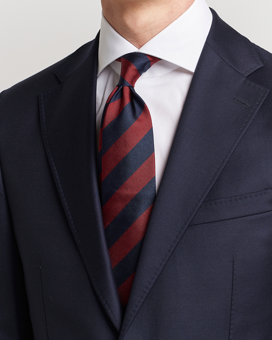 Hombres | Corbatas | Amanda Christensen | Regemental Stripe Classic Tie 8 cm Wine/Navy
