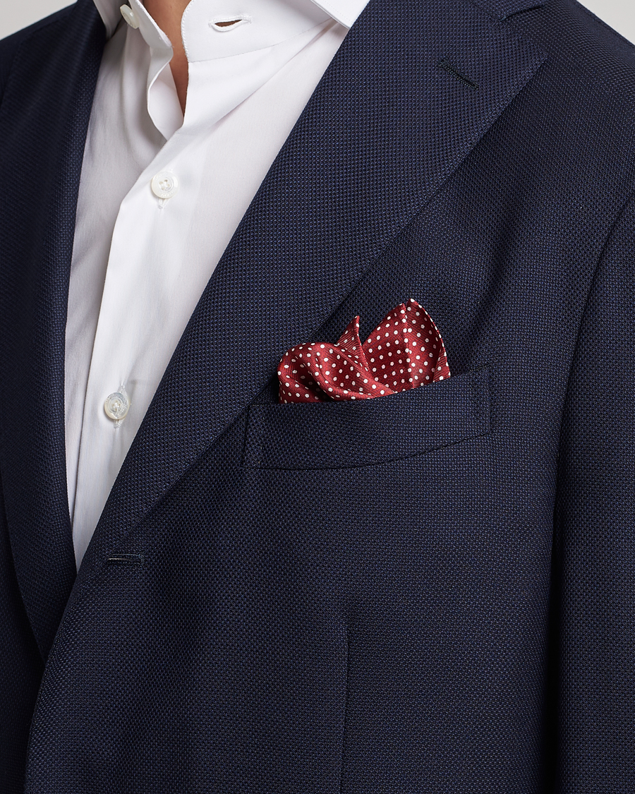 Hombres | Pañuelos de bolsillo | Amanda Christensen | Handkerchief Dot Silk Wine Red