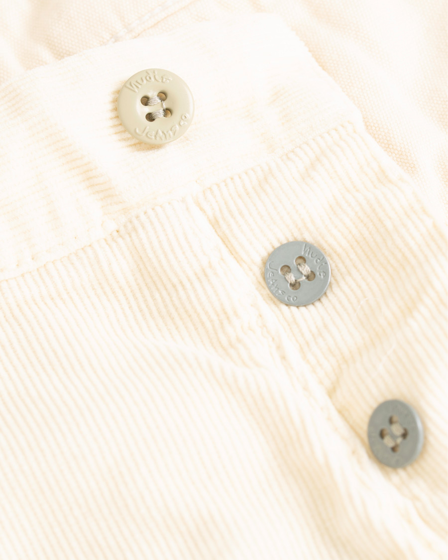Hombres | Pantalones cortos | Nudie Jeans | Luke Baby Cord Shorts Dusty White