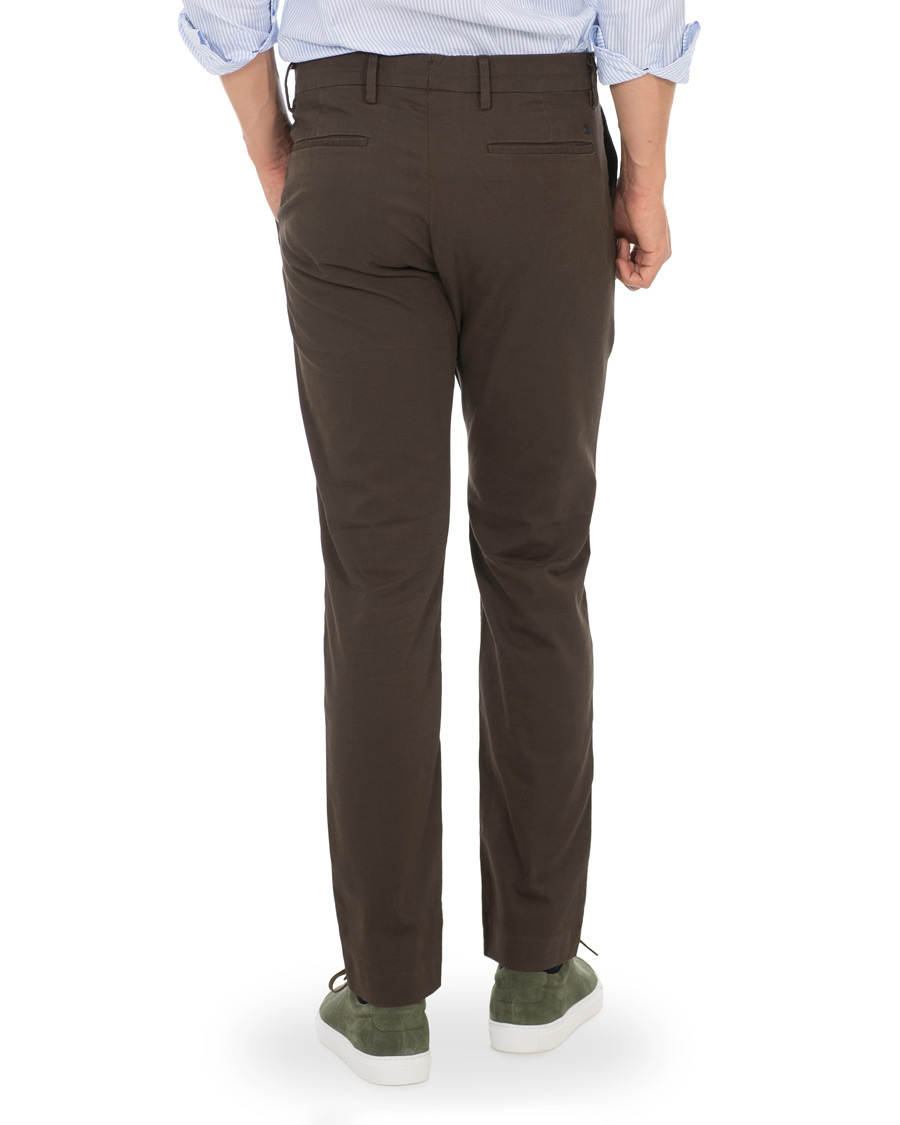 Hombres | Pantalones | NN07 | Theo Regular Fit Stretch Chinos Brown