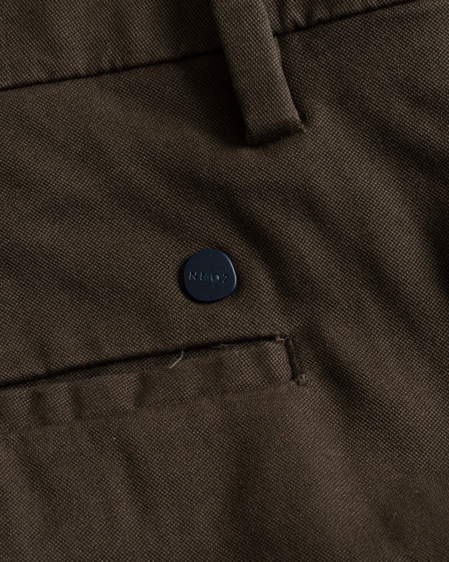 Hombres | Pantalones | NN07 | Theo Regular Fit Stretch Chinos Brown