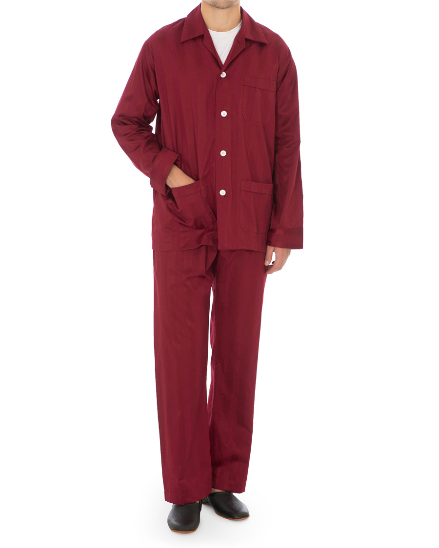 Hombres | Pijamas y batas | Derek Rose | Cotton Satin Striped Pyjama Set Wine Red
