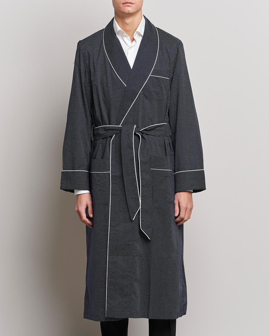 Hombres | Pijamas y batas | Derek Rose | Polka Dot Cotton Satin Dressing Gown Navy