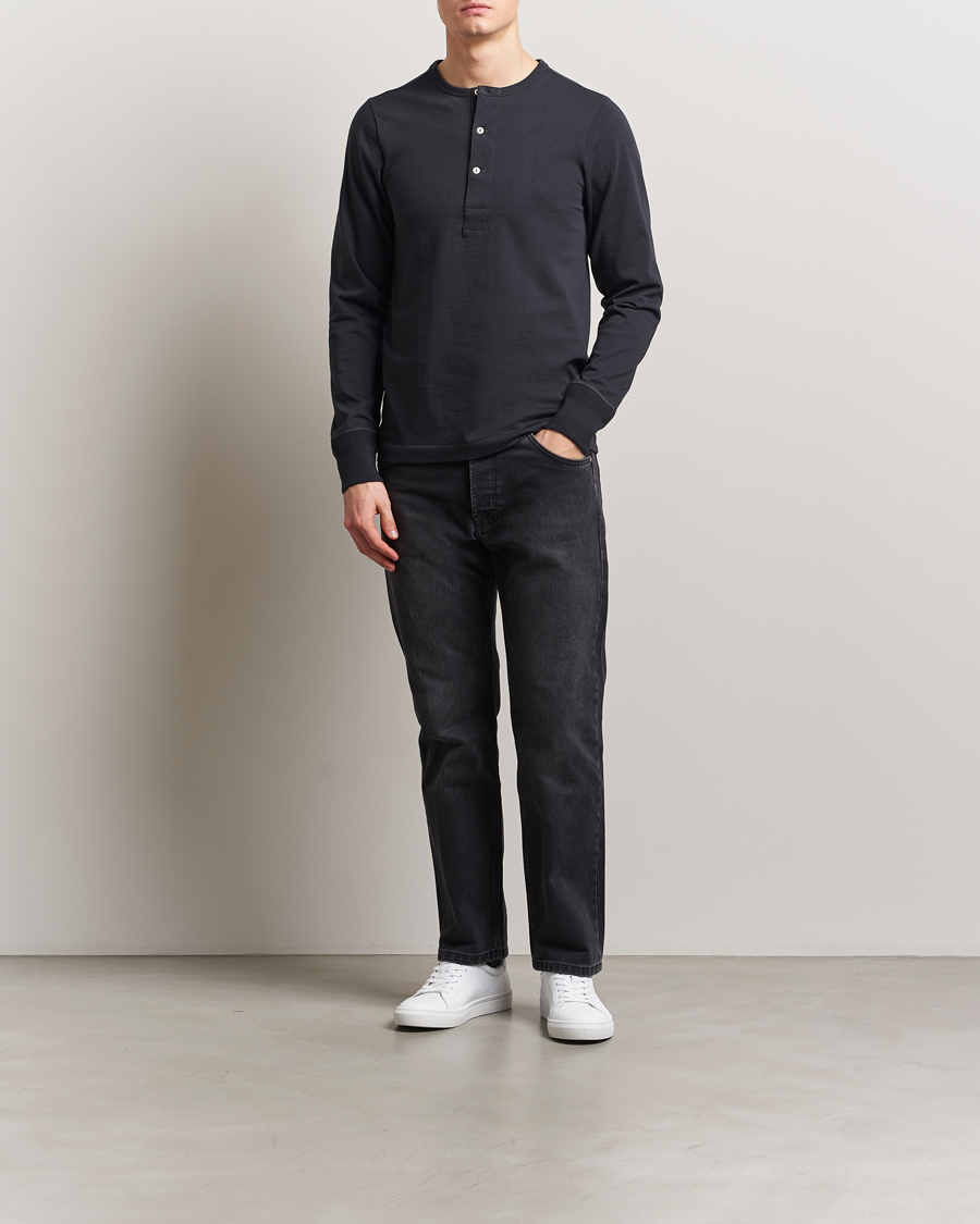 Hombres | Jerséis y prendas de punto | Merz b. Schwanen | Classic Organic Cotton Henley Sweater Charcoal