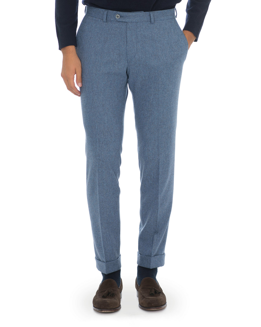 Hombres | Pantalones | Oscar Jacobson | Dean Turn Up Flannel Trousers Light Blue