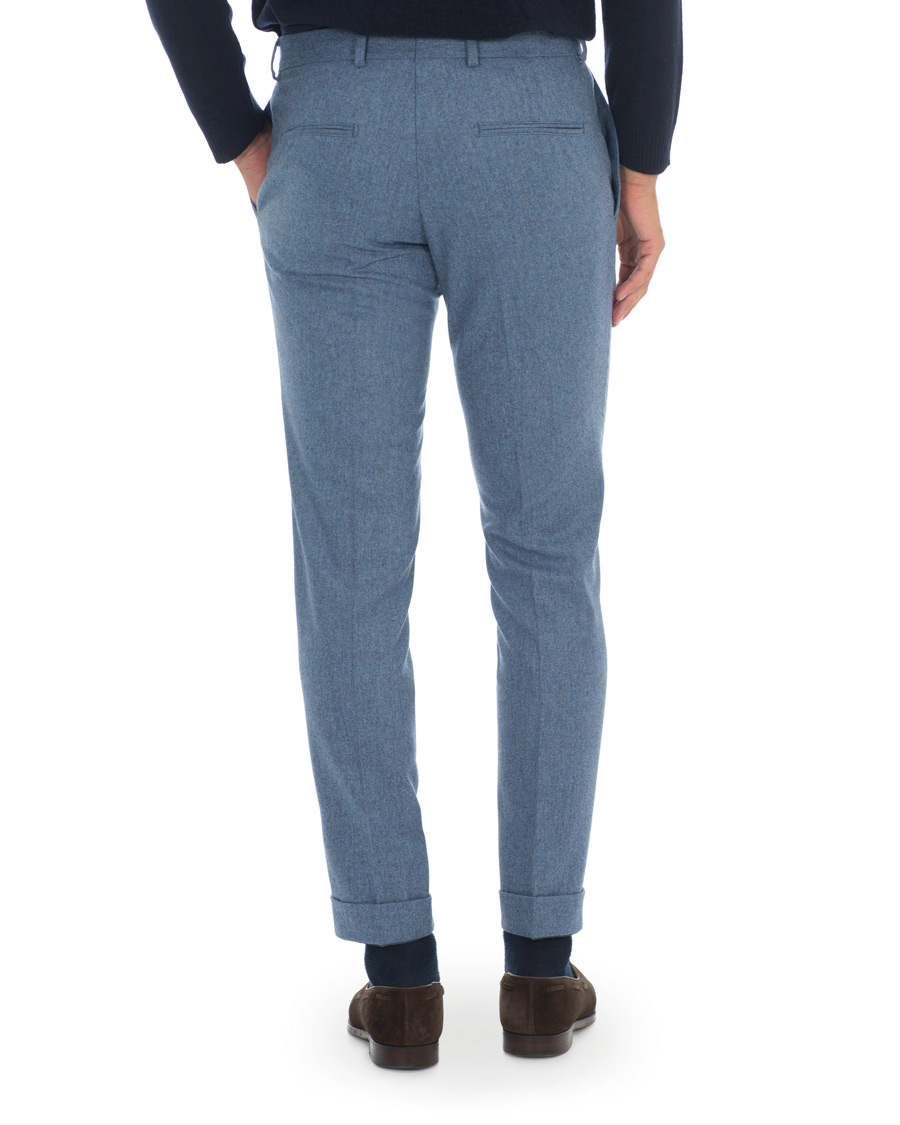 Hombres | Pantalones | Oscar Jacobson | Dean Turn Up Flannel Trousers Light Blue
