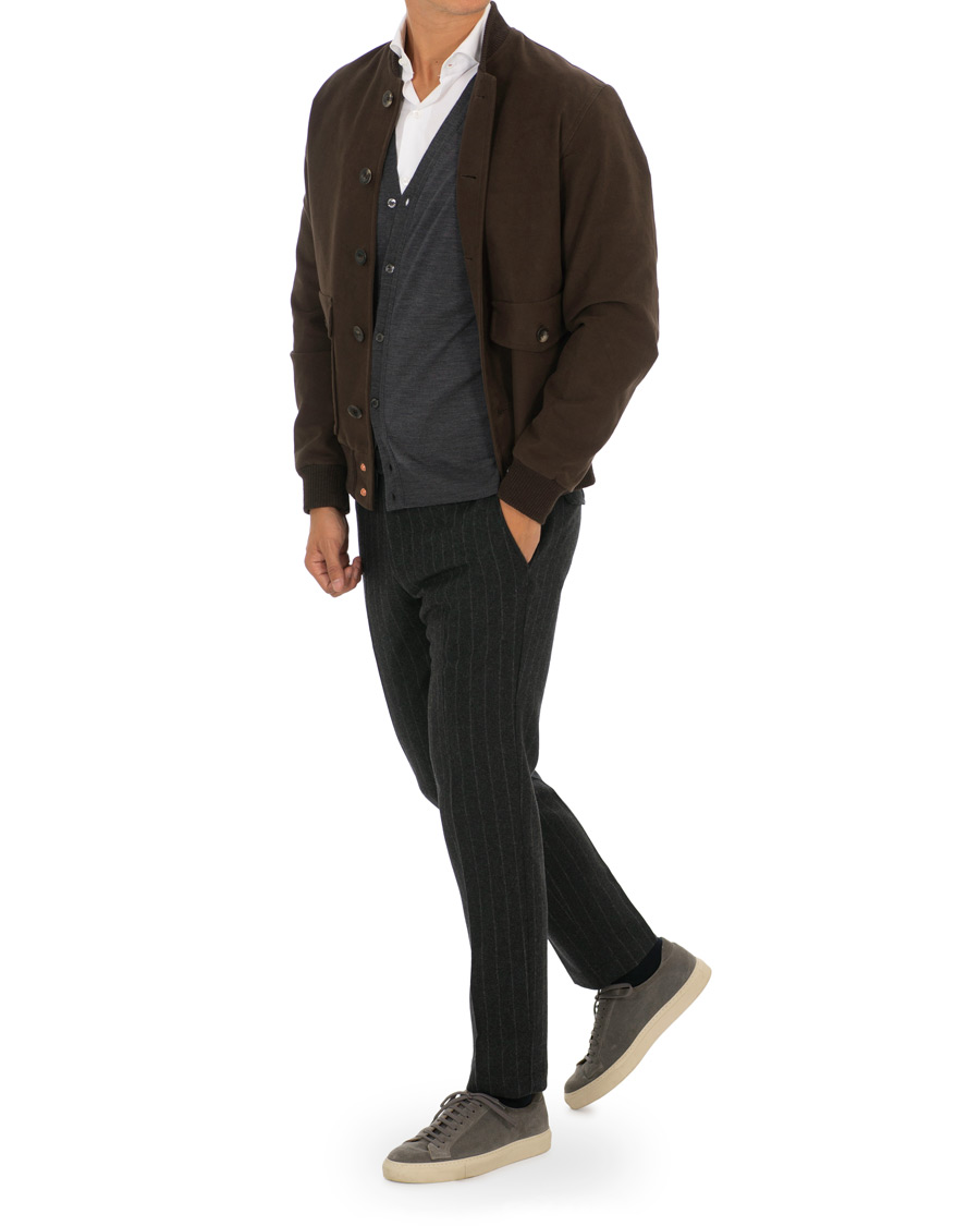 Hombres | Pantalones | Oscar Jacobson | Nilo Chalkstripe Side Adjuster Trousers Dark Grey