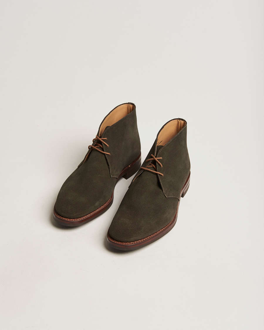 Hombres | Crockett & Jones Chiltern Dainite Chukka Boot Green Suede | Crockett & Jones | Chiltern Dainite Chukka Boot Green Suede