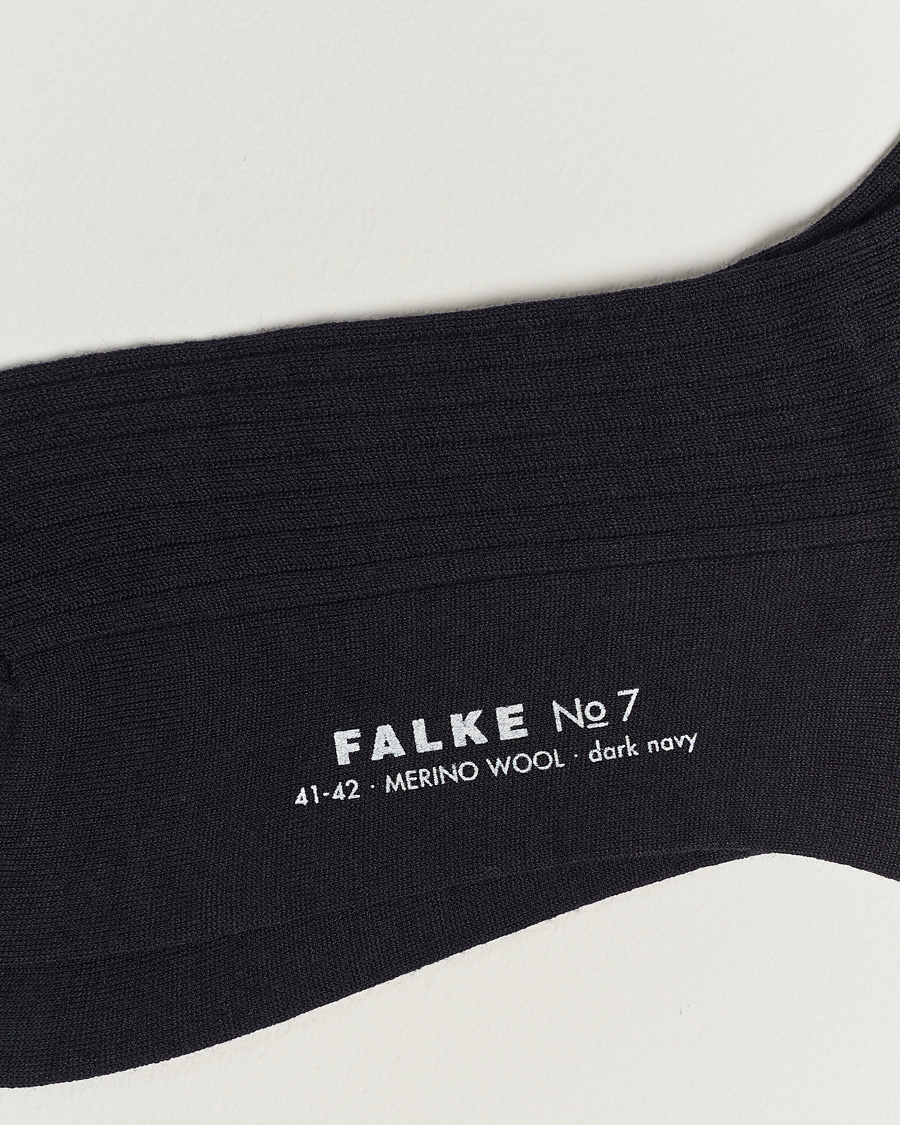 Hombres |  | Falke | No. 7 Finest Merino Ribbed Socks Dark Navy