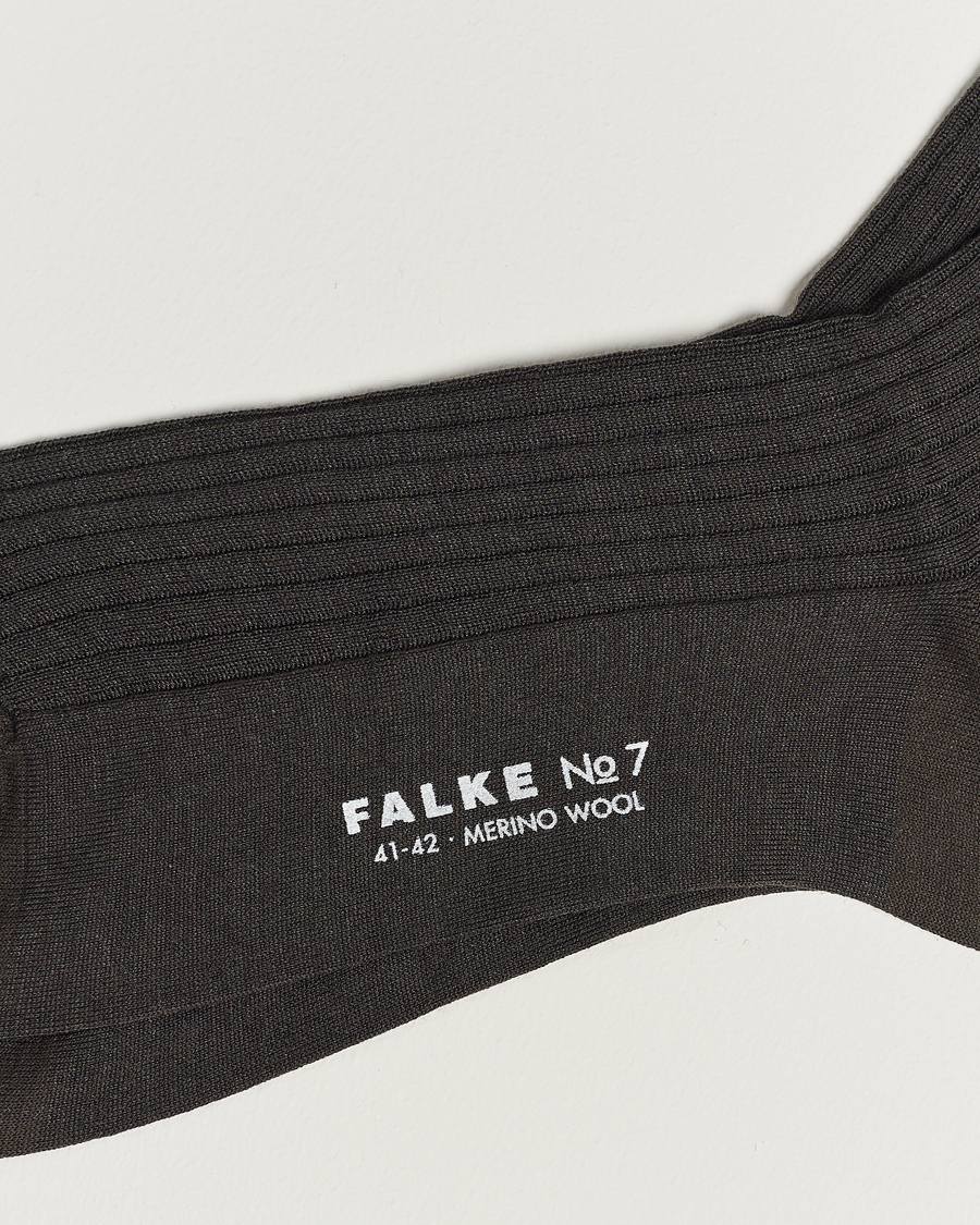 Hombres |  | Falke | No. 7 Finest Merino Ribbed Socks Brown