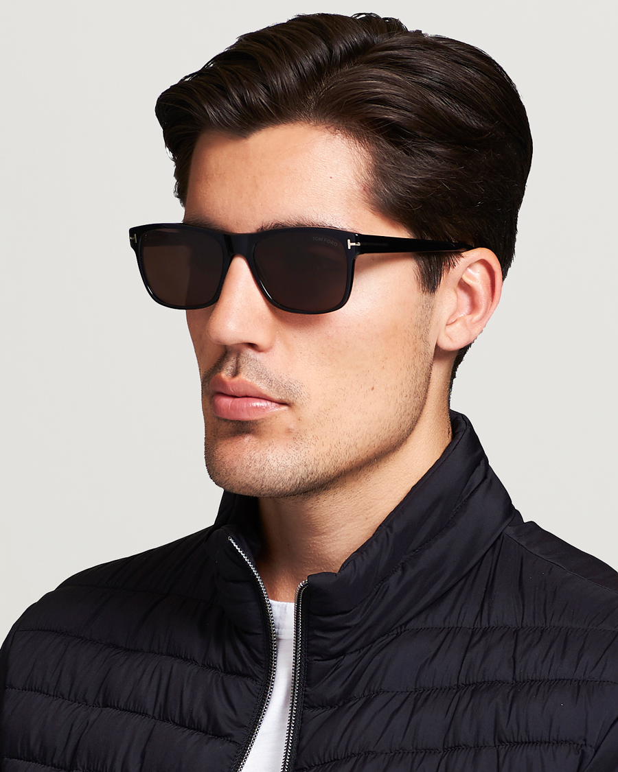 Hombres | Gafas de sol | Tom Ford | Giulio FT0698 Sunglasses Black
