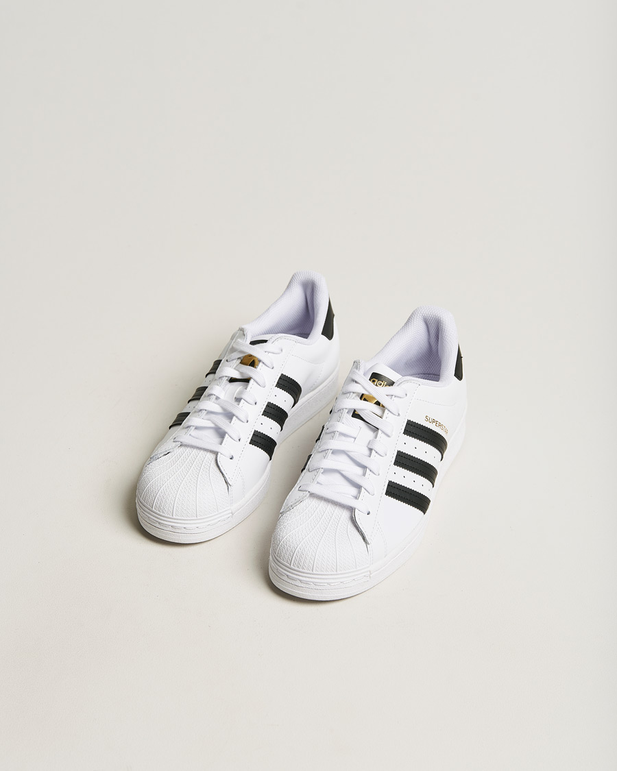Hombres | Zapatillas blancas | adidas Originals | Superstar Sneaker White/Black