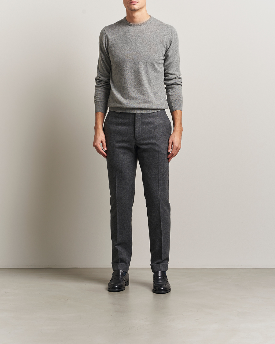 Hombres | Jerséis y prendas de punto | Piacenza Cashmere | Cashmere Crew Neck Sweater Light Grey