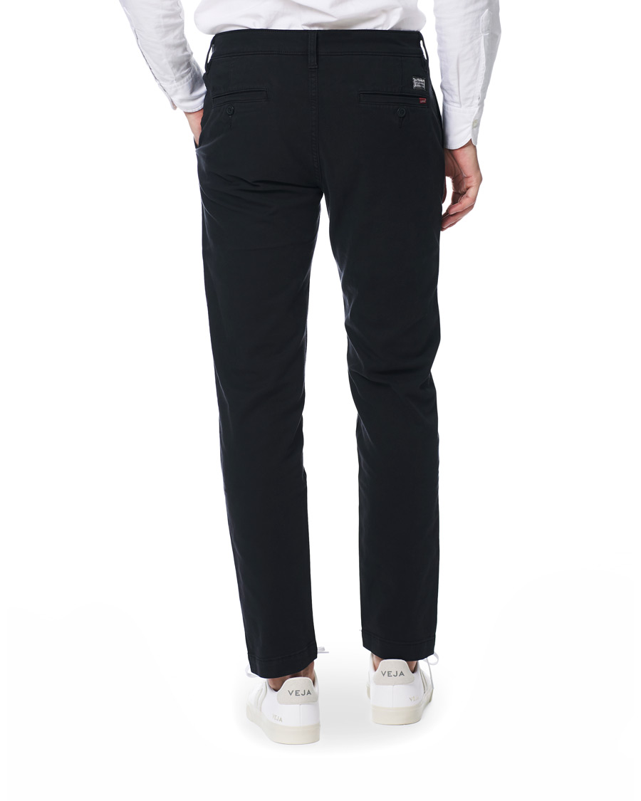 Hombres | Pantalones | Levi's | Garment Dyed Stretch Chino Mineral Black