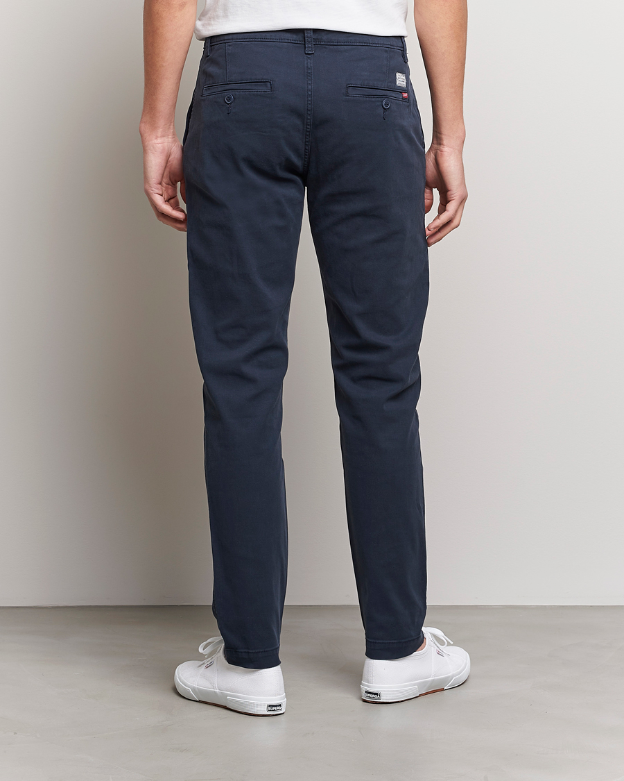 Hombres | Pantalones | Levi's | Garment Dyed Stretch Chino Baltic Navy