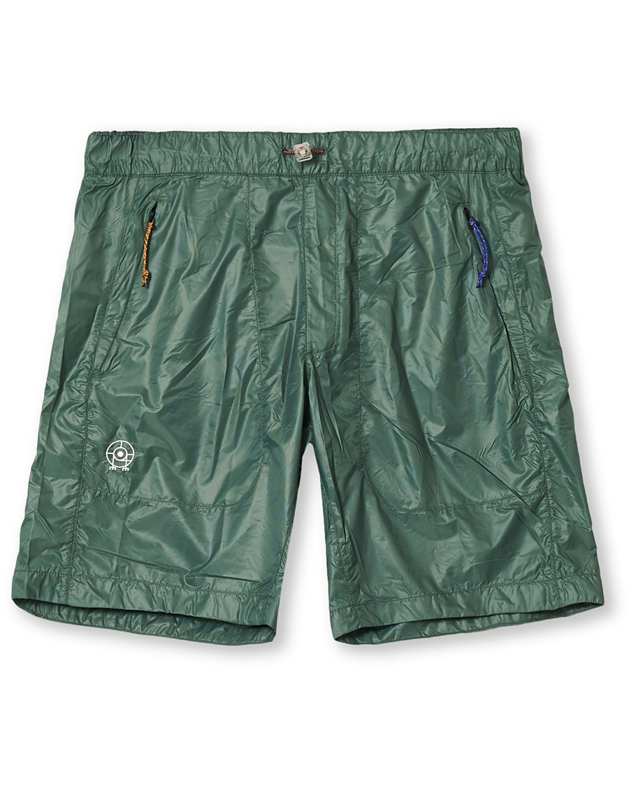 Hombres | Pantalones cortos | Peak Performance | Ben Gorham Windbreaker Shorts Green