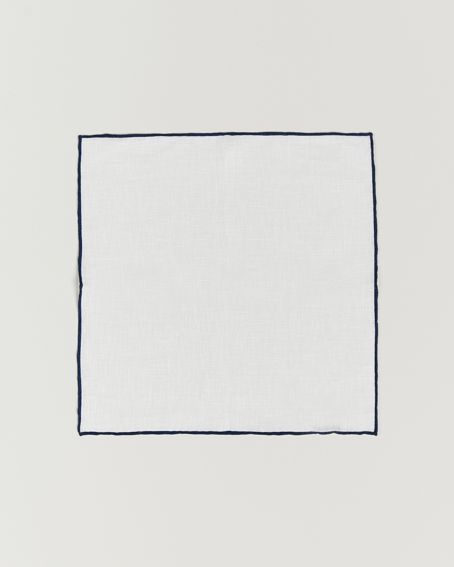 Hombres | Amanda Christensen Linen Paspoal Pocket Square White/Navy | Amanda Christensen | Linen Paspoal Pocket Square White/Navy