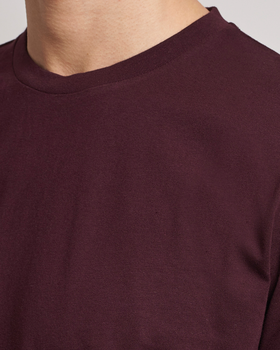 Hombres | Camisetas | Colorful Standard | Classic Organic T-Shirt Oxblood Red