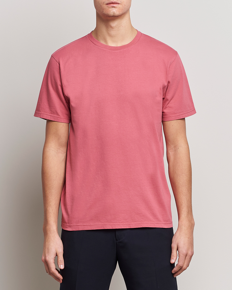 Hombres | Camisetas | Colorful Standard | Classic Organic T-Shirt Raspberry Pink