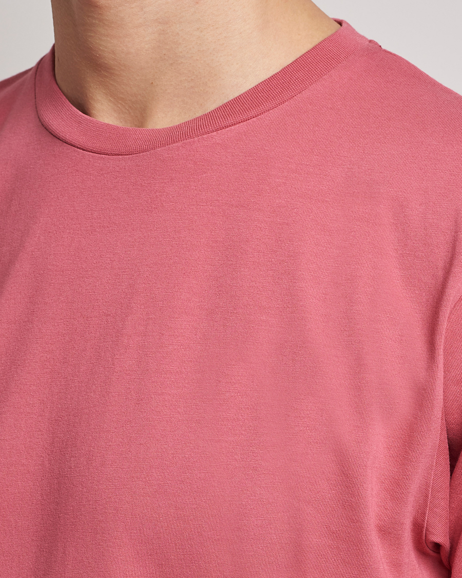 Hombres | Camisetas | Colorful Standard | Classic Organic T-Shirt Raspberry Pink