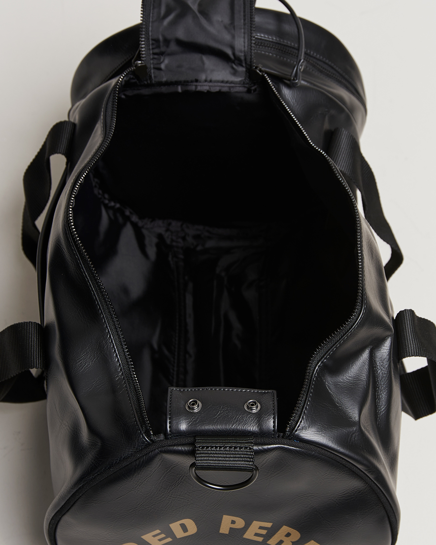 Hombres | Fred Perry Tonal Barrel Bag Black | Fred Perry | Tonal Barrel Bag Black