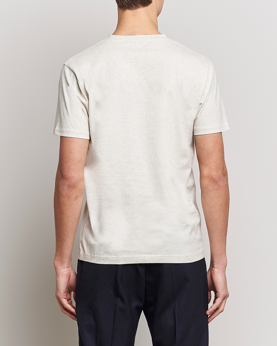 Hombres | Camisetas | Sunspel | Riviera Midweight T-Shirt Archive White