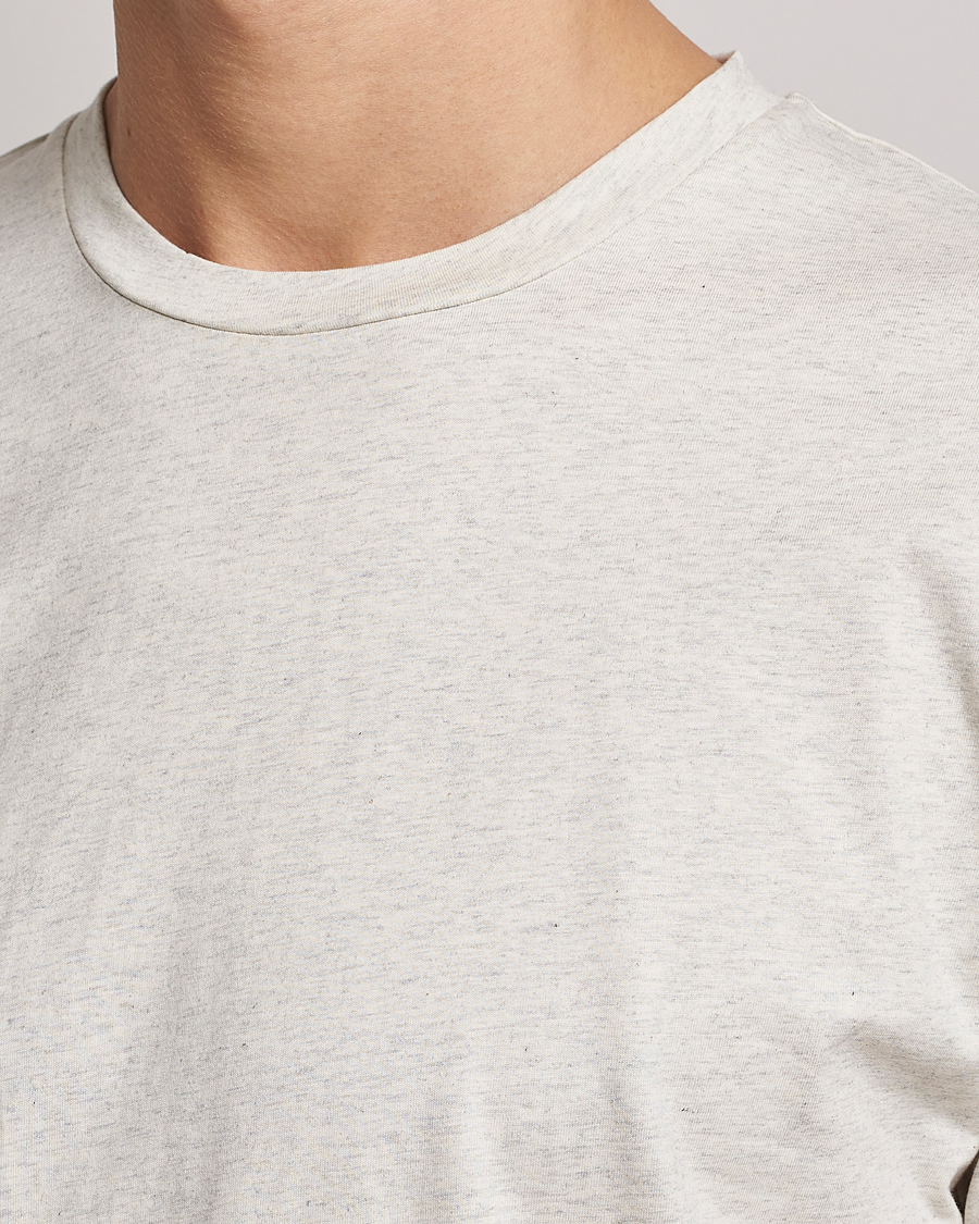 Hombres | Camisetas | Sunspel | Riviera Midweight T-Shirt Archive White