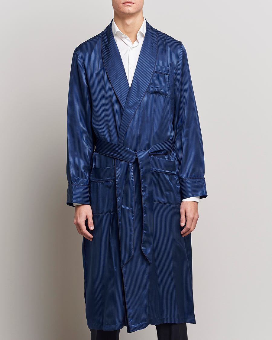 Hombres | Pijamas y batas | Derek Rose | Pure Silk Striped Dressing Gown Navy