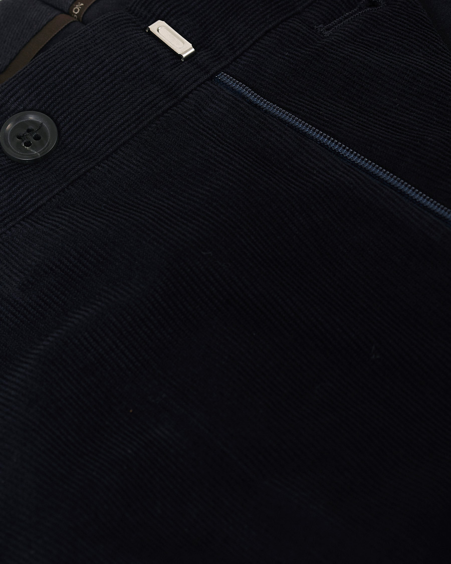 Hombres | Pantalones | Oscar Jacobson | Denz Baby Cord Trousers Navy