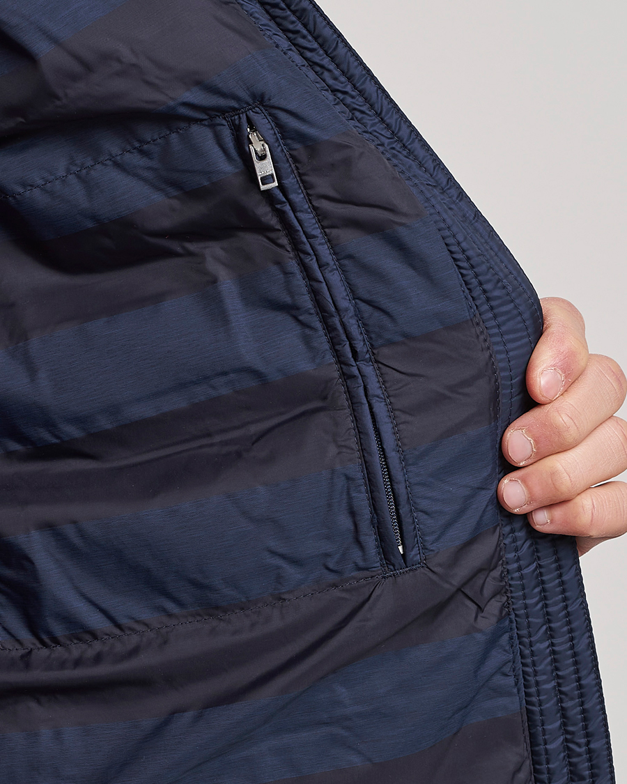 Hombres | Abrigos y chaquetas | GANT | The Light Down Jacket Evening Blue