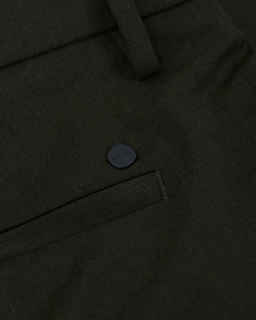 Hombres | Pantalones | NN07 | Theo Regular Fit Wool Trousers Army Green