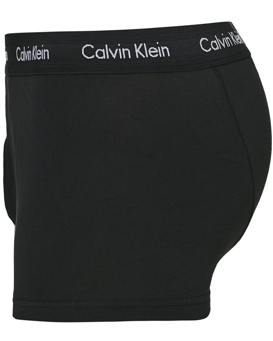Hombres | Ropa interior y calcetines | Calvin Klein | Cotton Stretch 3-Pack Low Rise Trunk Black/Coral/Grey