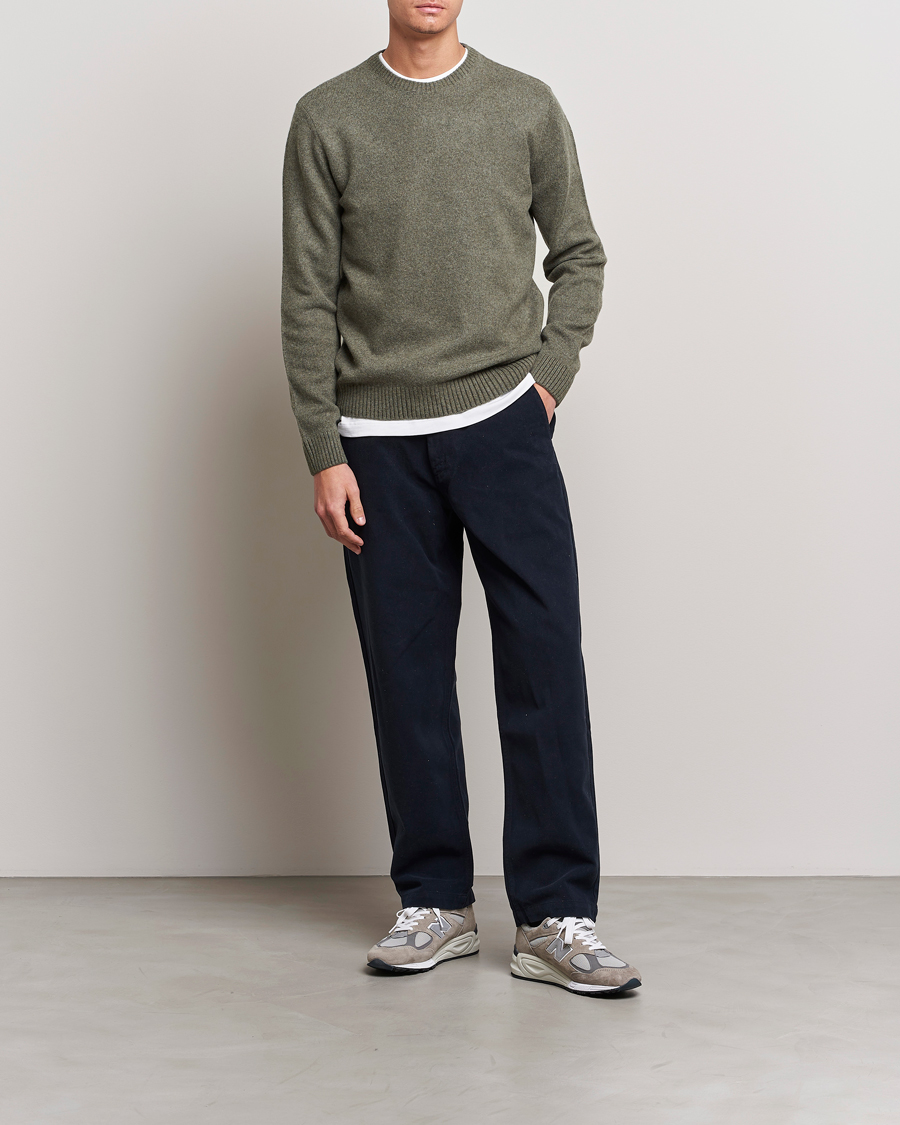 Hombres | Jerséis y prendas de punto | Colorful Standard | Classic Merino Wool Crew Neck Dusty Olive
