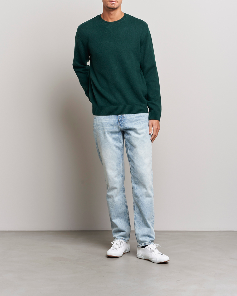 Hombres | Jerséis y prendas de punto | Colorful Standard | Classic Merino Wool Crew Neck Emerald Green