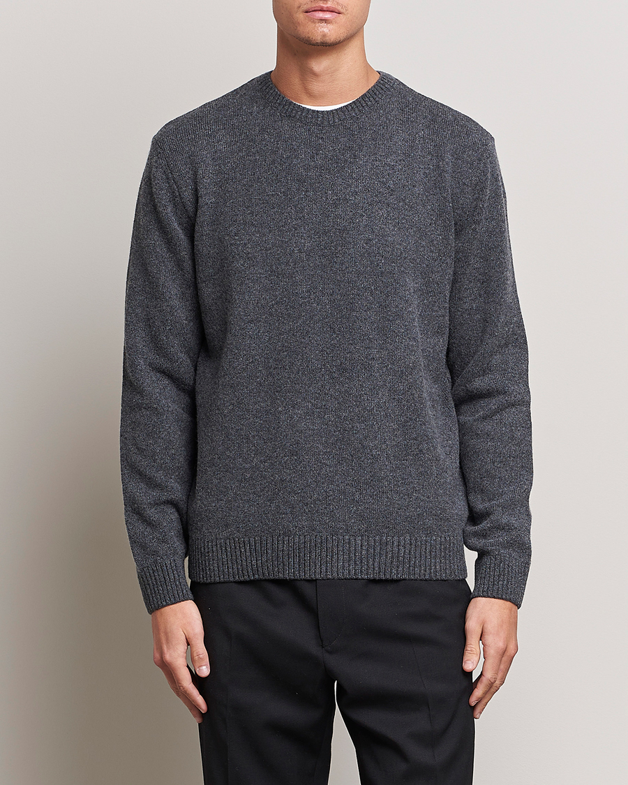 Hombres | Colorful Standard | Colorful Standard | Classic Merino Wool Crew Neck Lava Grey
