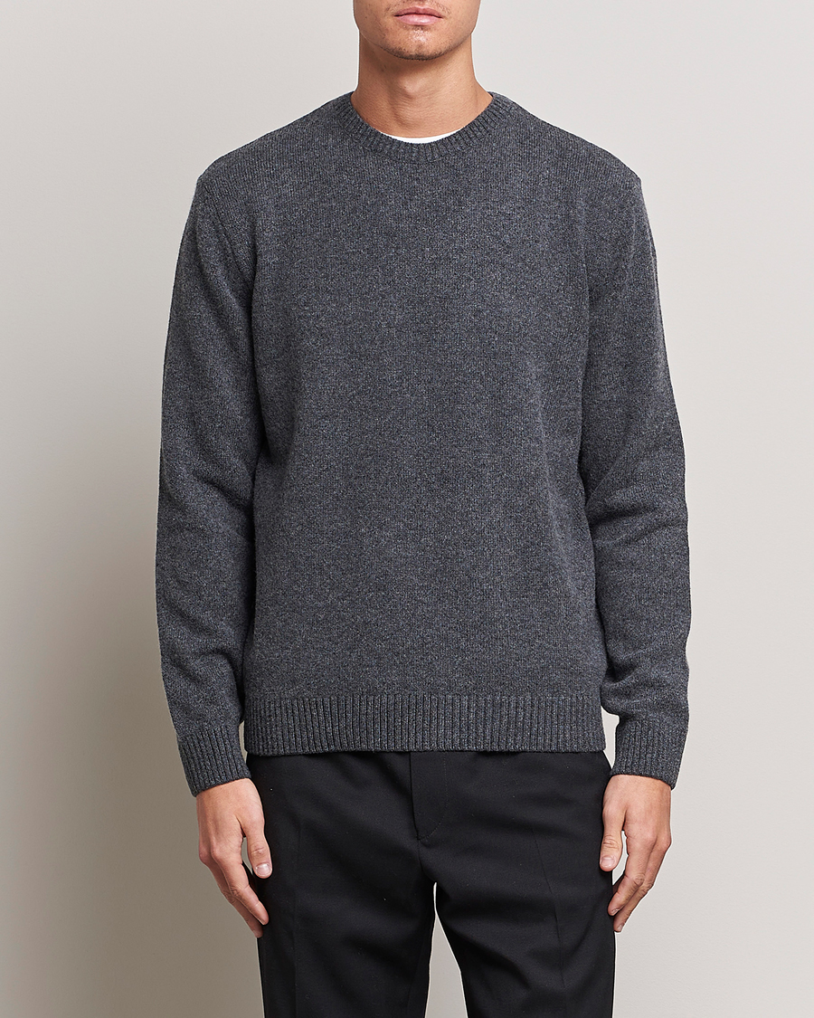Hombres | Jerséis y prendas de punto | Colorful Standard | Classic Merino Wool Crew Neck Lava Grey