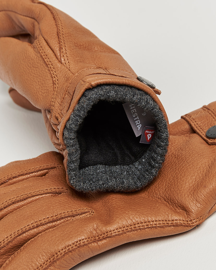 Hombres | Guantes | Hestra | Utsjö Fleece Lined Buckle Elkskin Glove Cognac